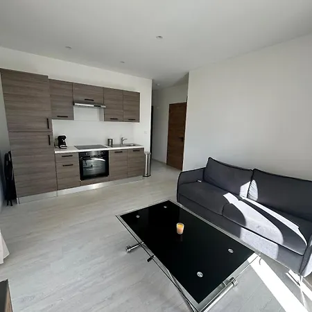 5 N2 * Millau